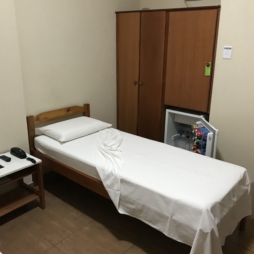 Hotel Qualyleste 2*